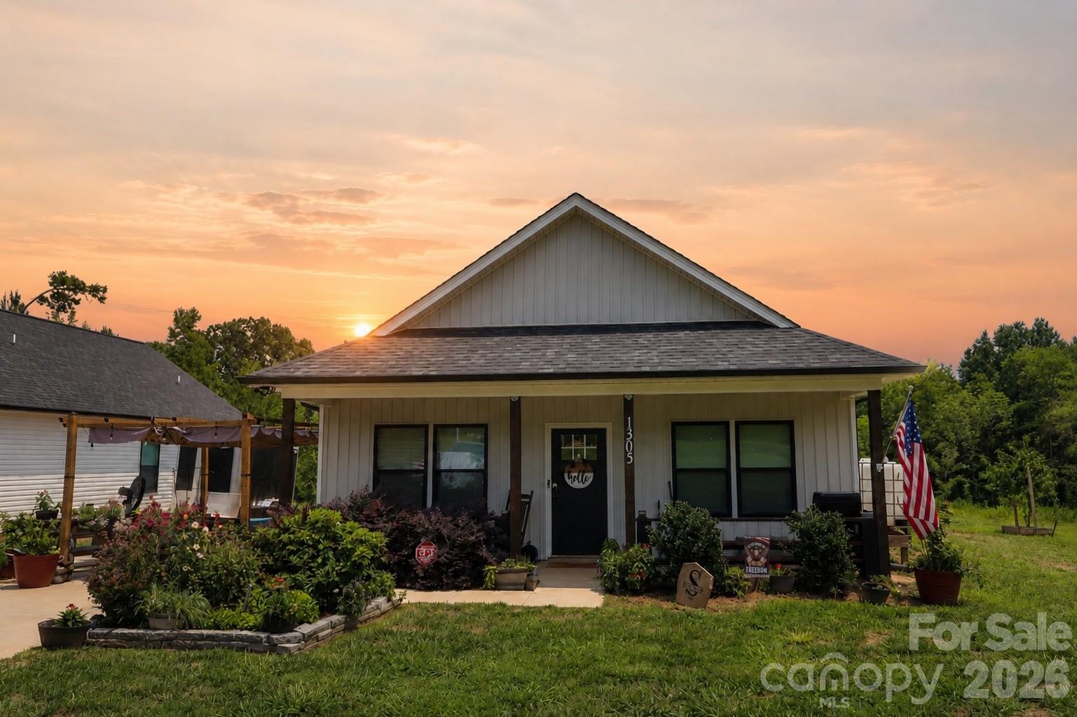 1305 Scout Road