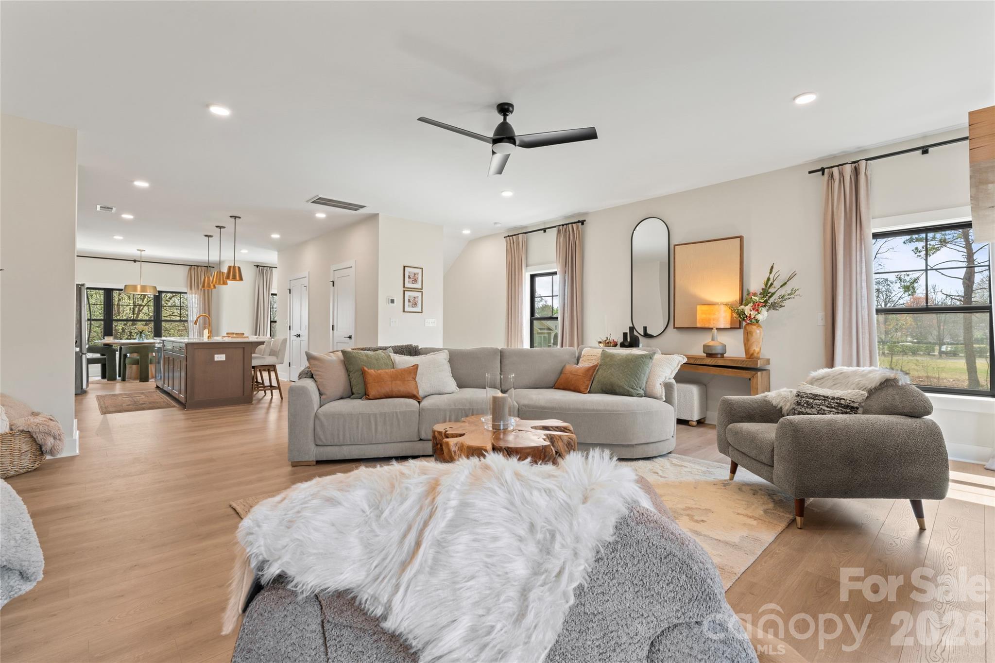 512 Mystic Park Alley 2