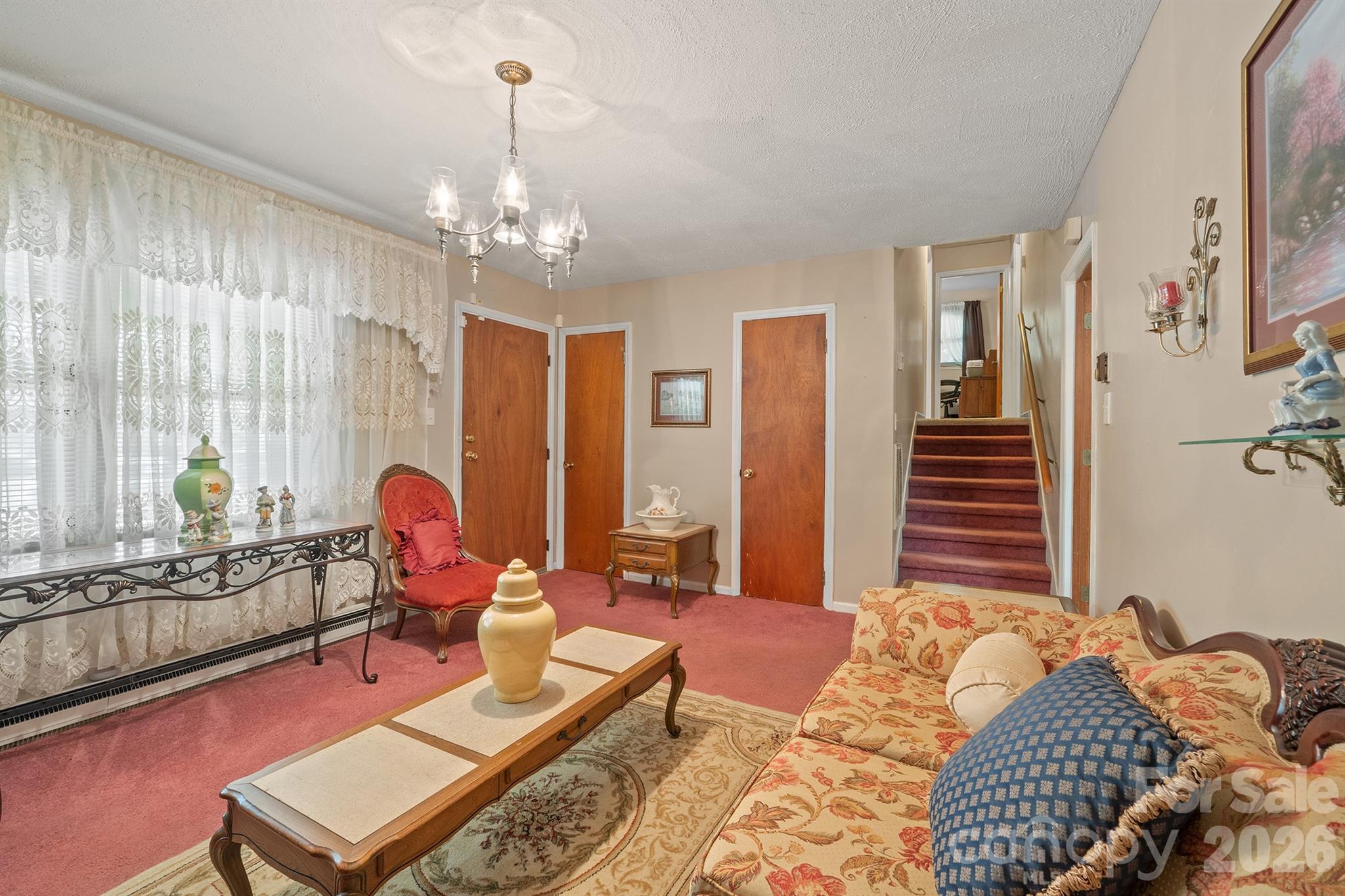 1505 Kingston Drive