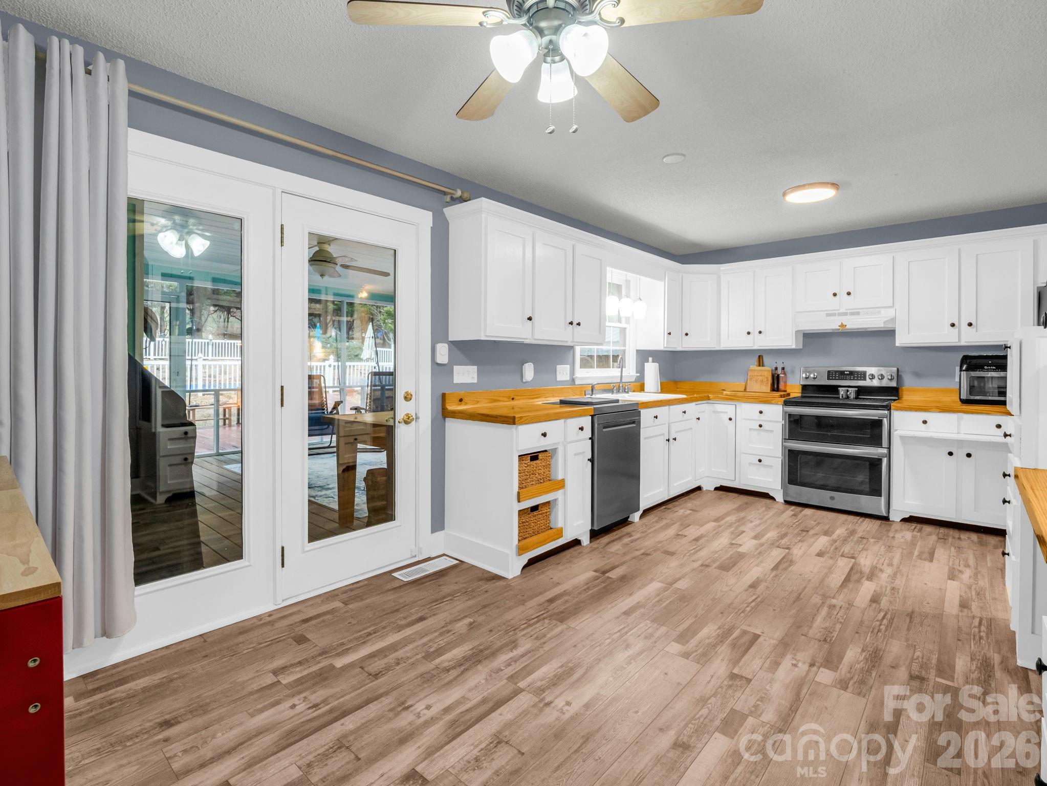 124 Fox Meadow Drive