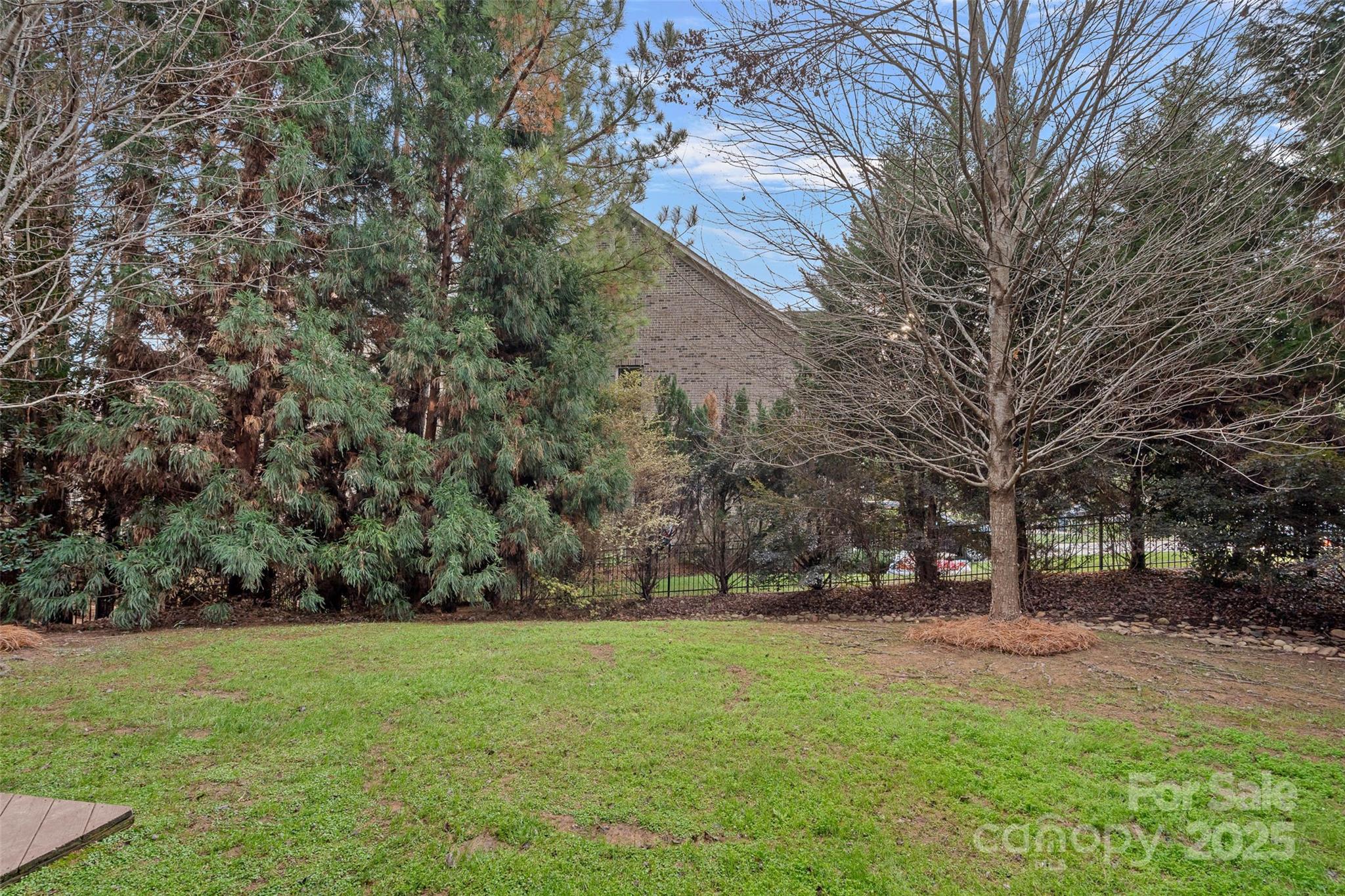 Barber Rock - Residential