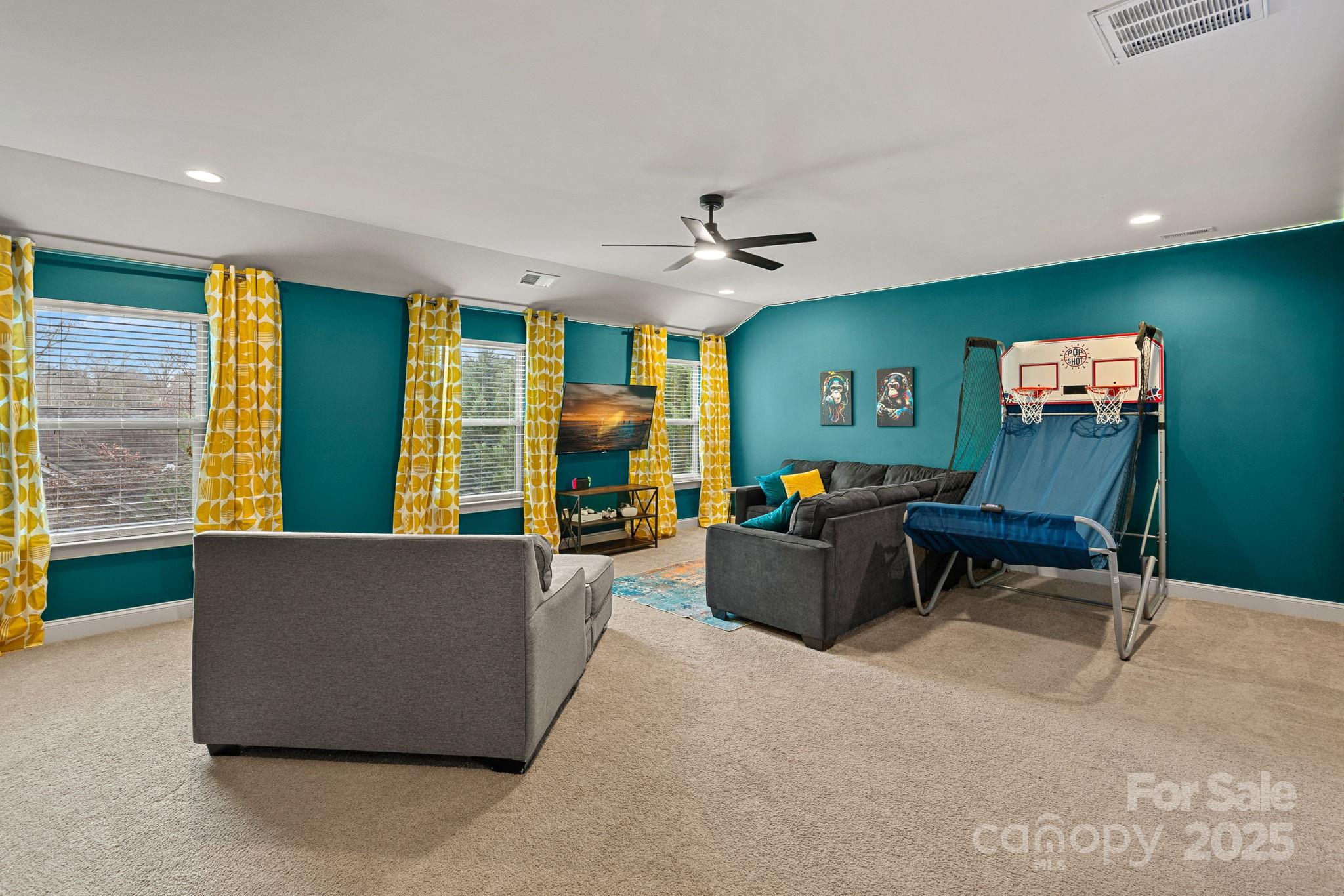 Barber Rock - Residential