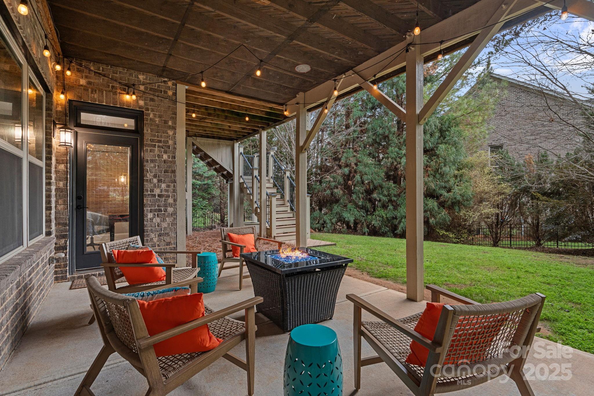 Barber Rock - Residential