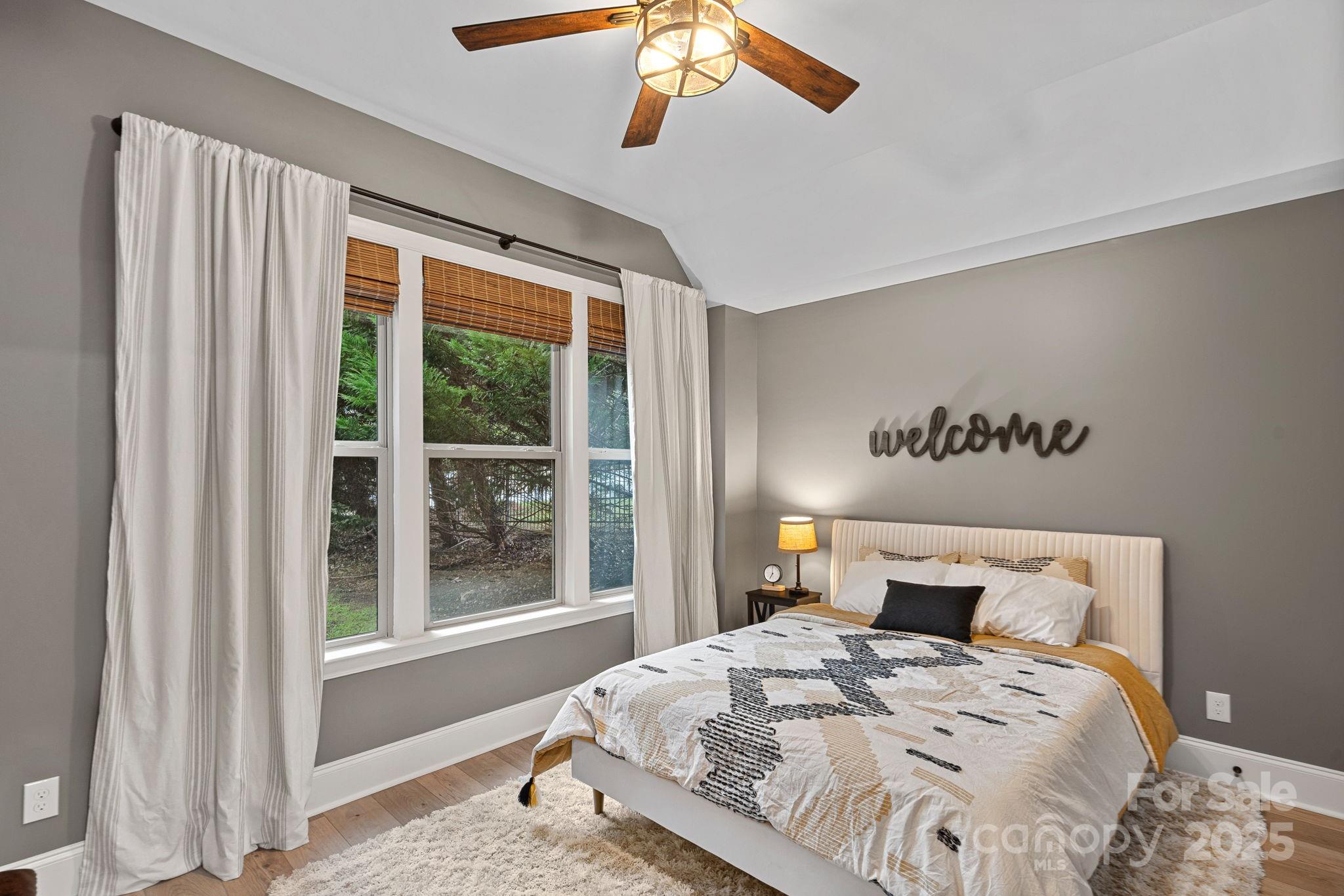 Barber Rock - Residential