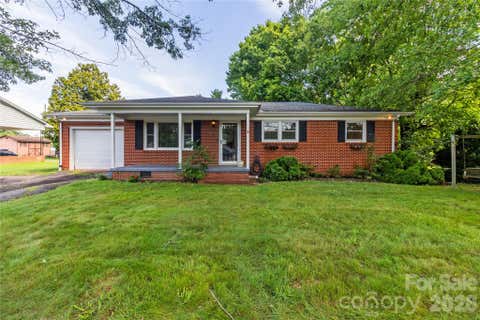 Photo of 704 Pineburr Avenue SW, Valdese, NC 28690 (MLS # 4412120)