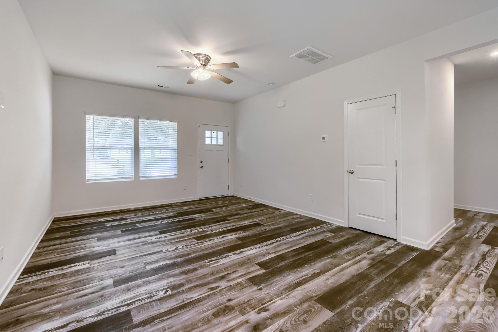244 Valleybrook Lane