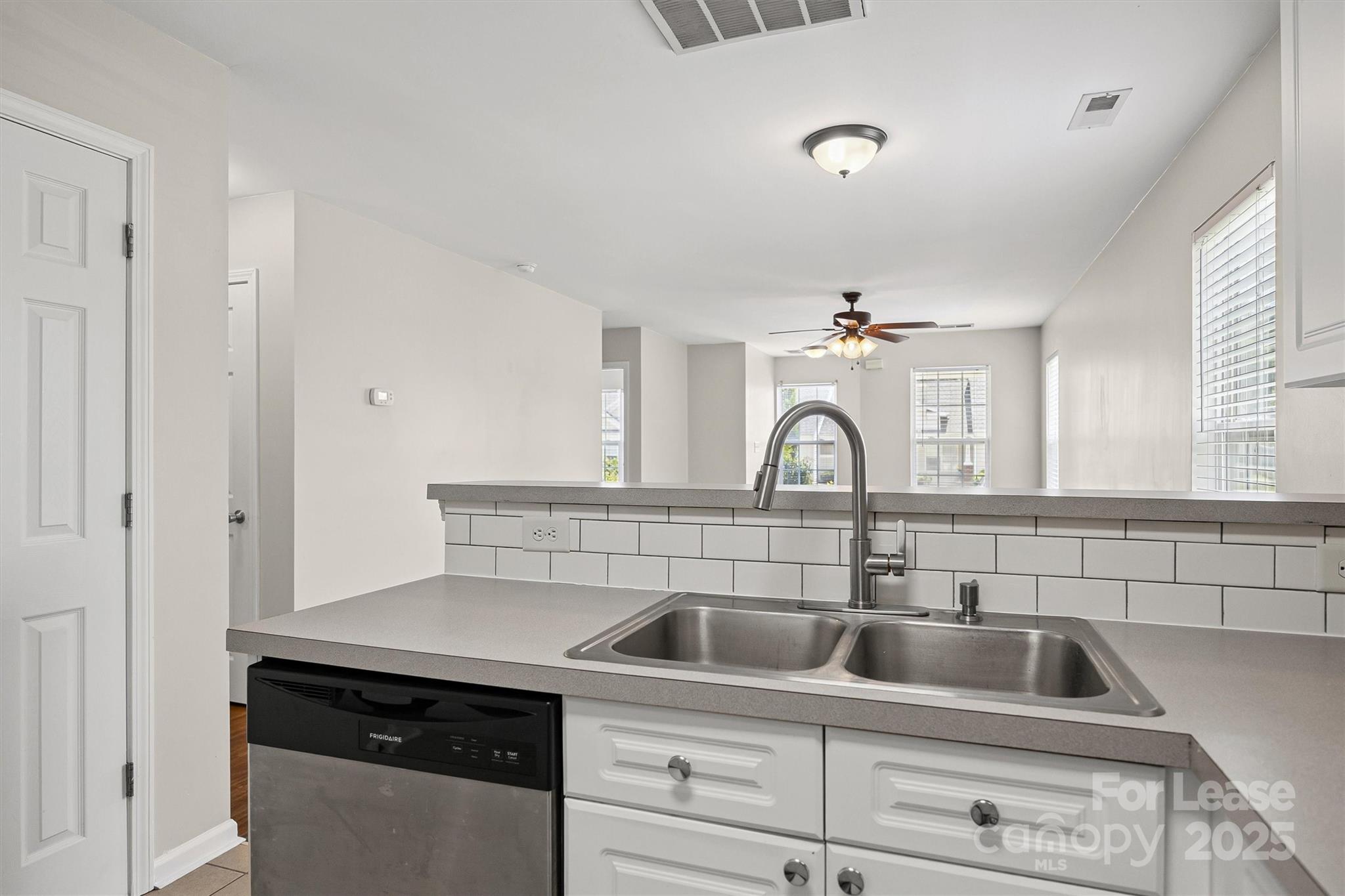 Olde Towne - Residential Lease