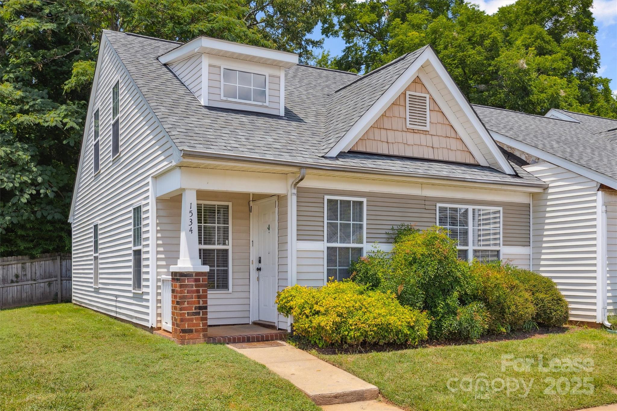 Olde Towne - Residential Lease