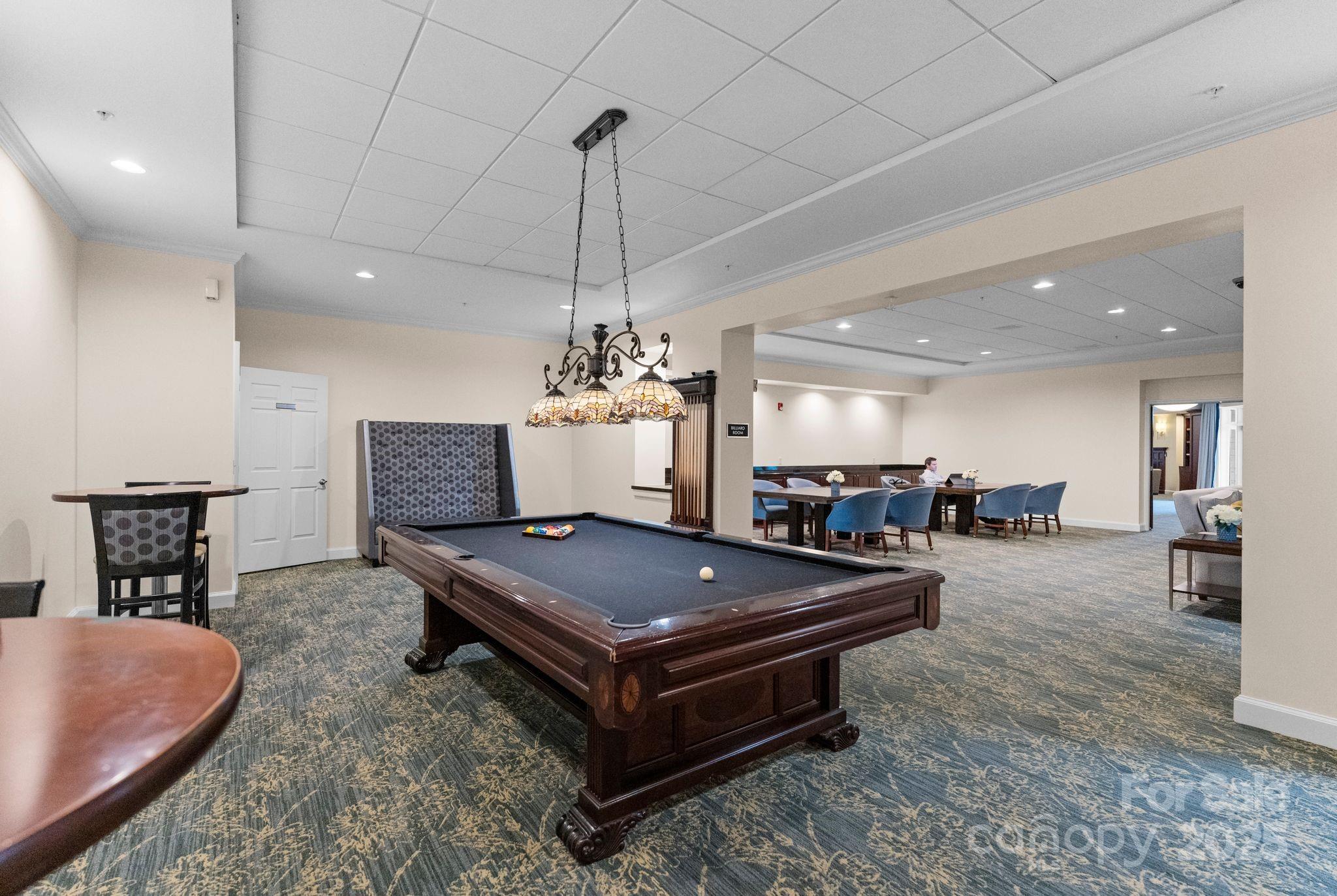 Fifth And Poplar - Residential