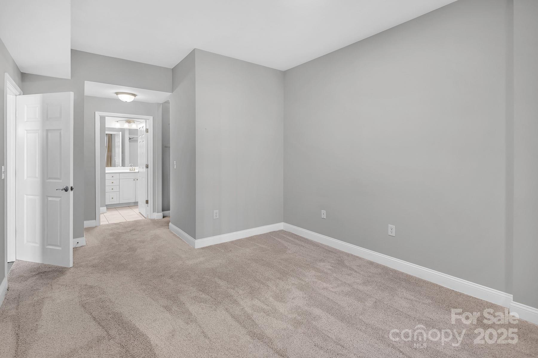 Fifth And Poplar - Residential