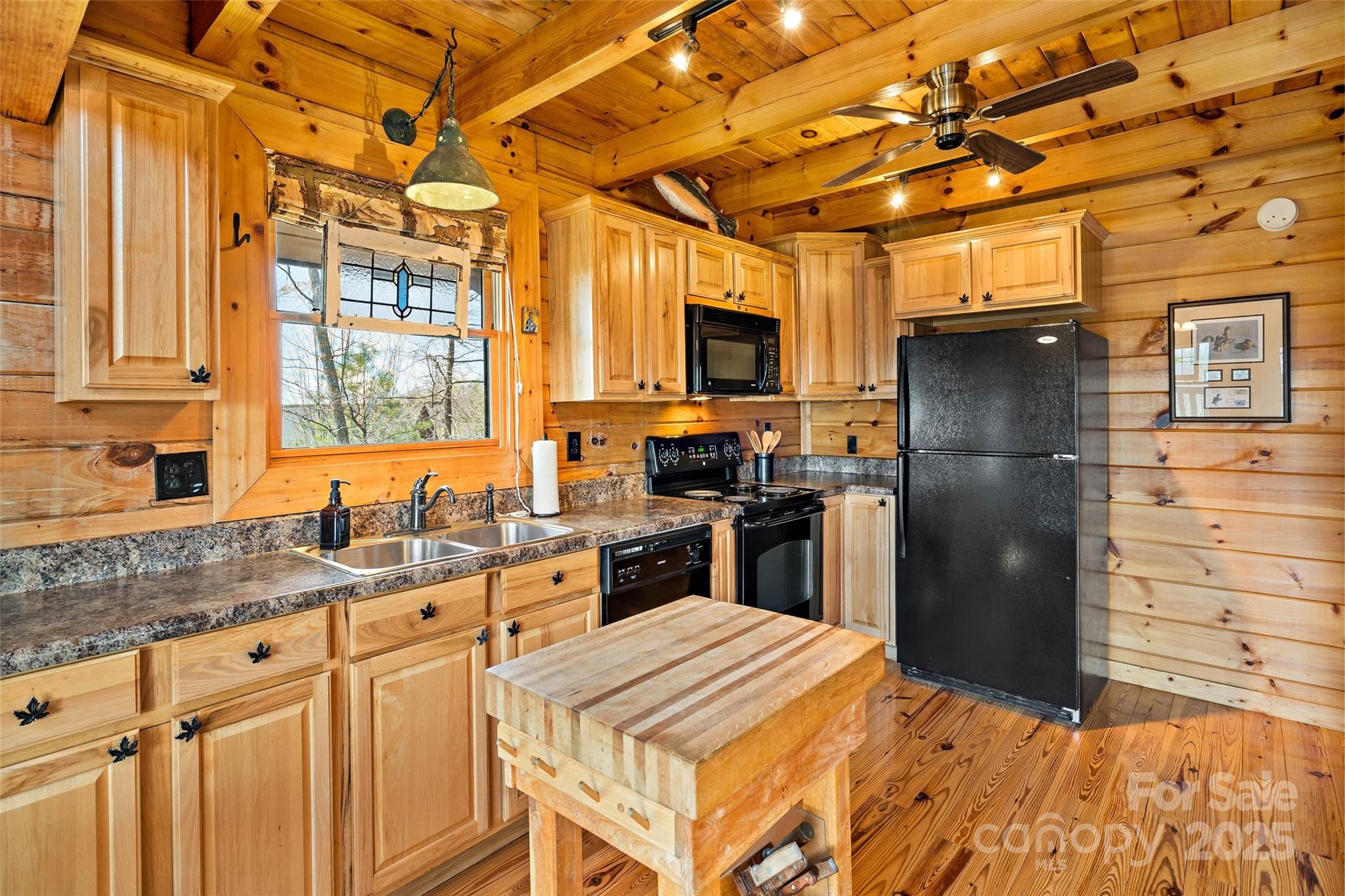Yellowtop Mountain Estates - Residential