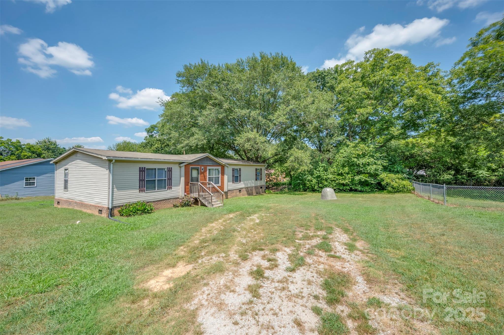 156 Brown Lane