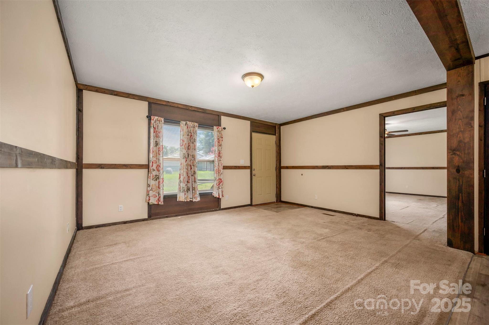 156 Brown Lane