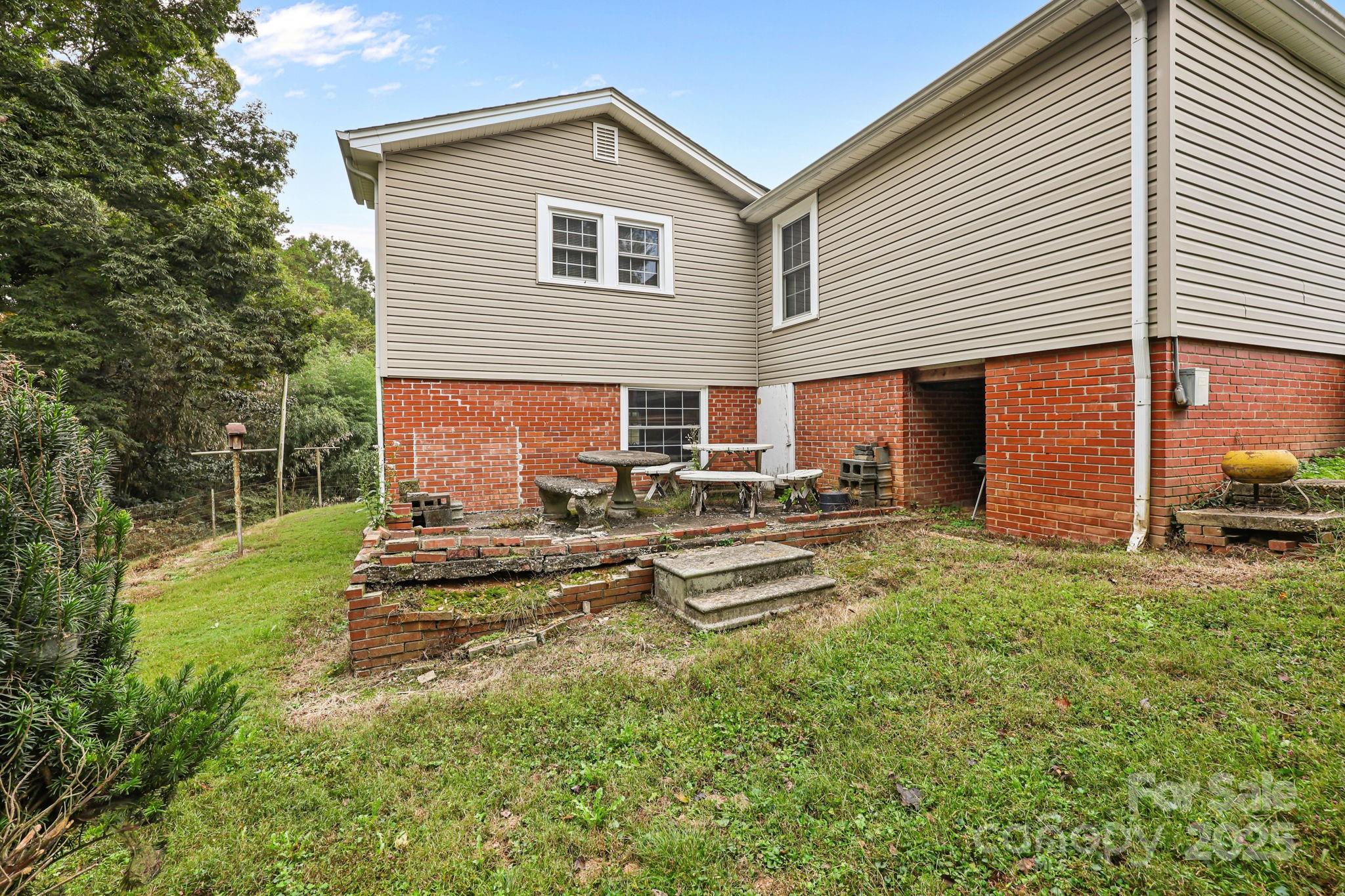 1813 Kingsley Drive