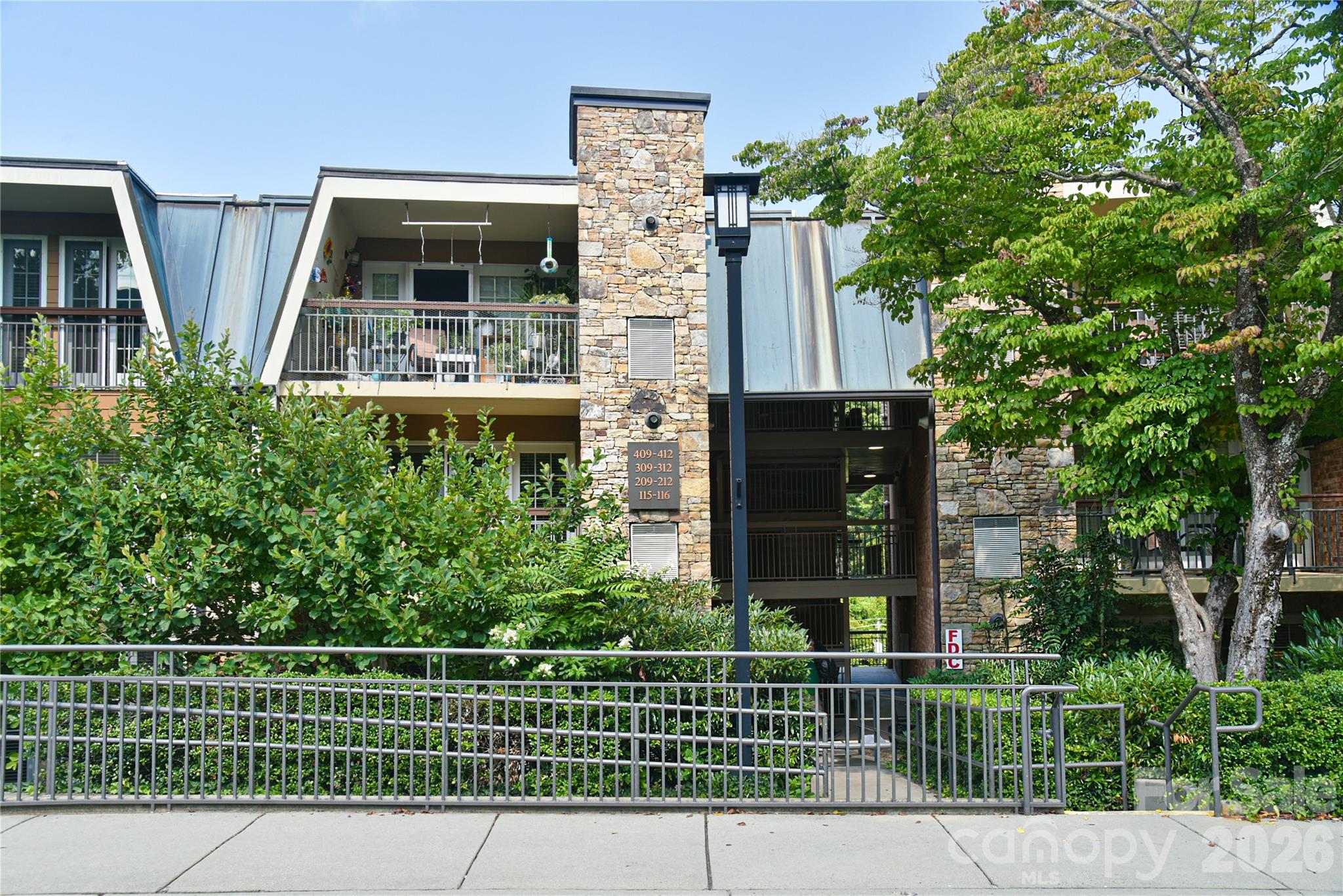211 Bowling Park Road