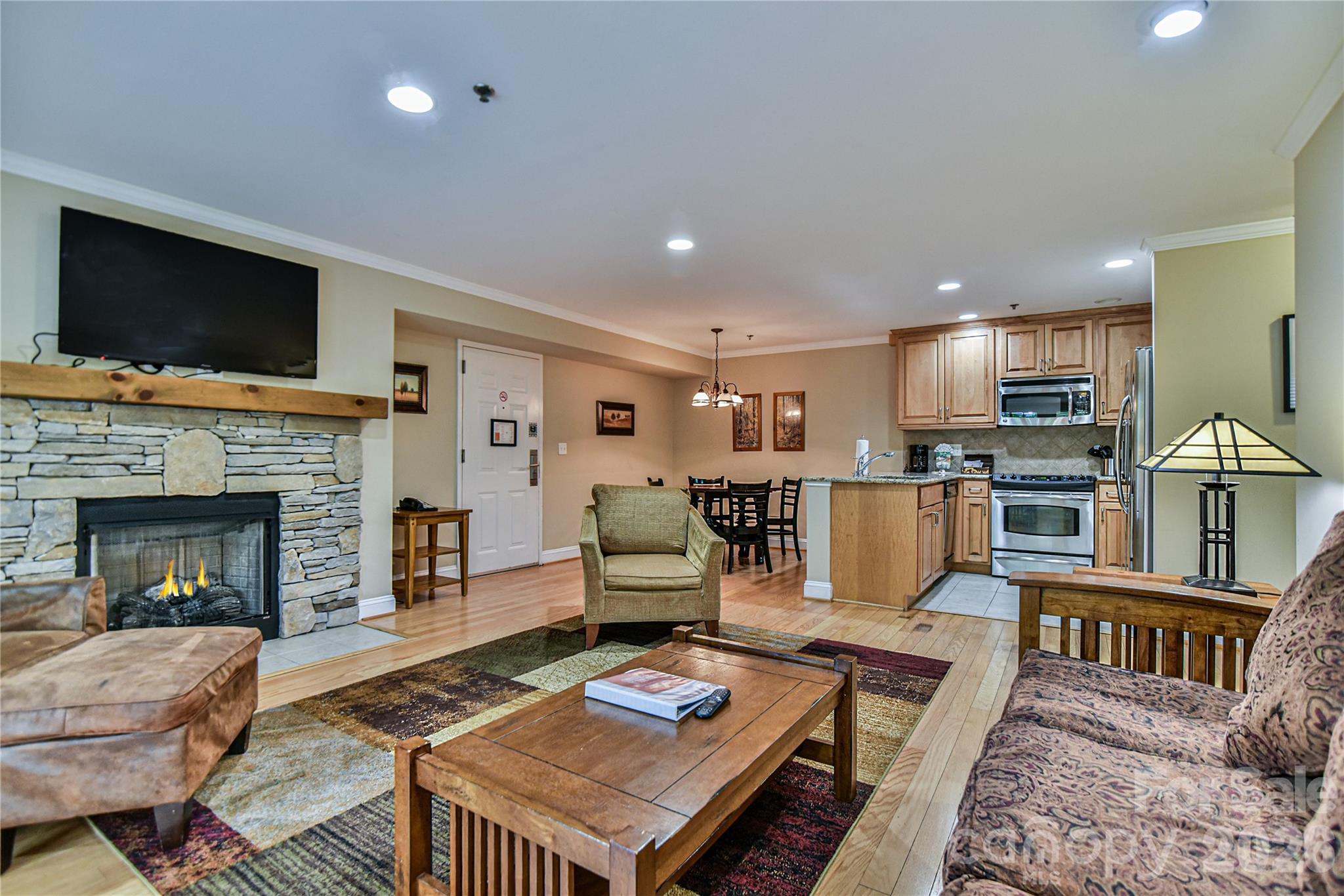 211 Bowling Park Road