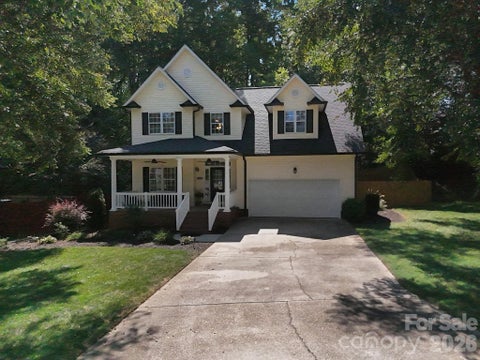 Photo of 4004 River Falls Drive, Lowell, NC 28098 (MLS # 4417191)
