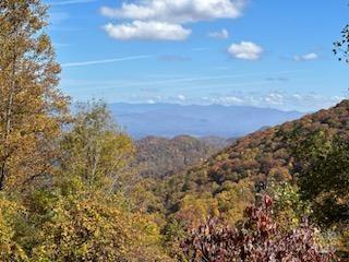 Whisper Mountain - Land