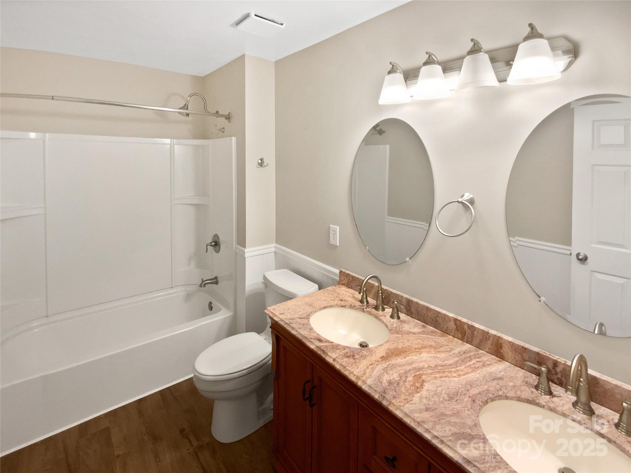 Knightsbridge - Residential