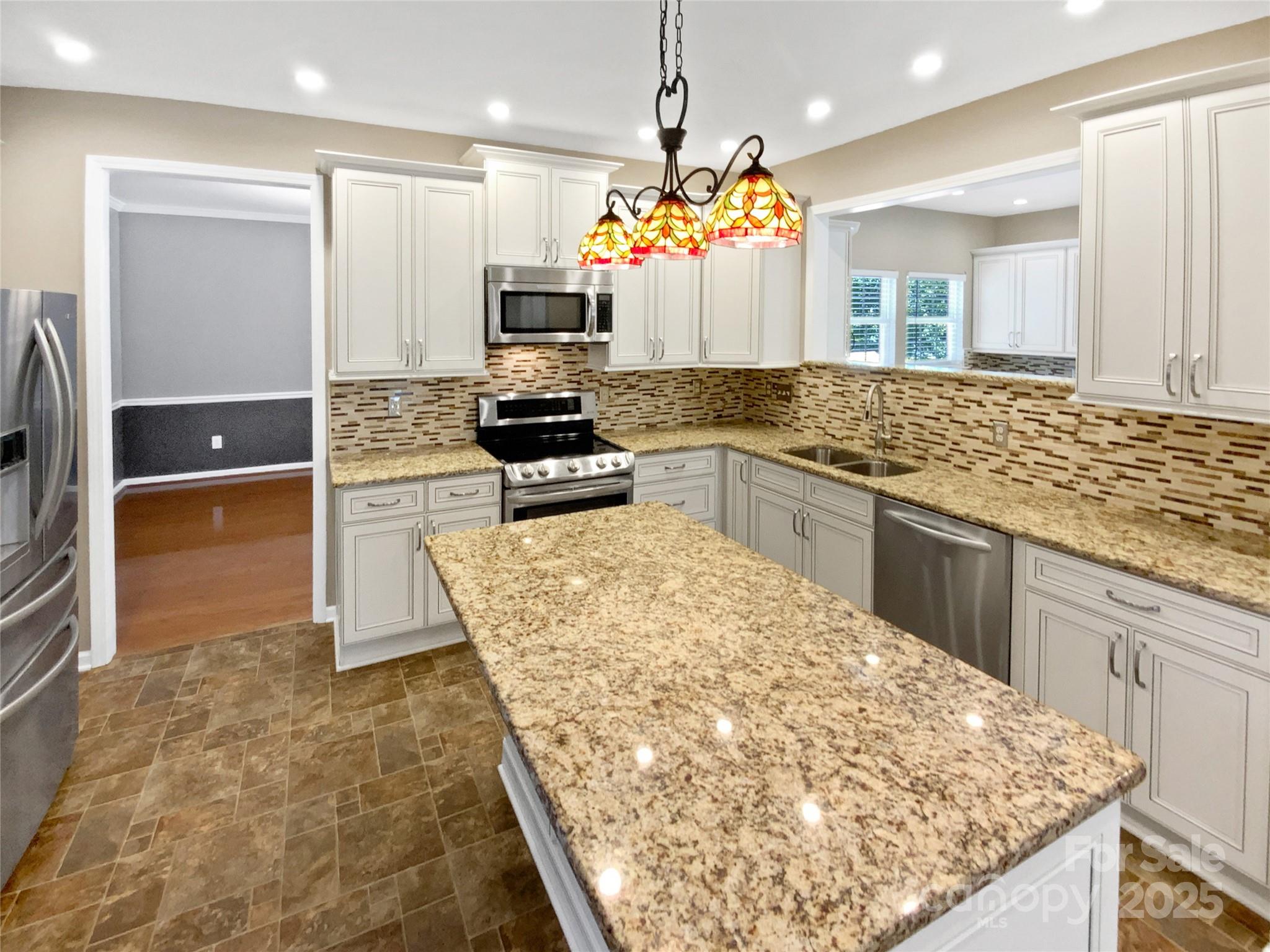 Knightsbridge - Residential