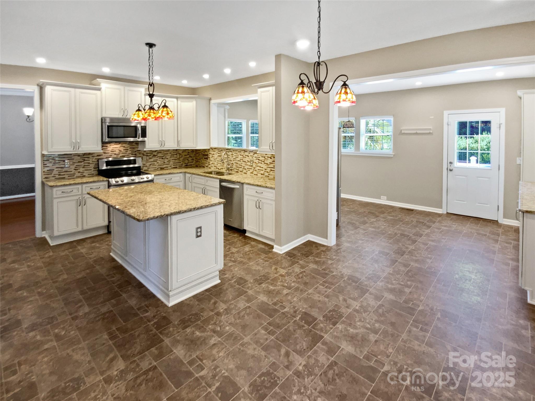 Knightsbridge - Residential