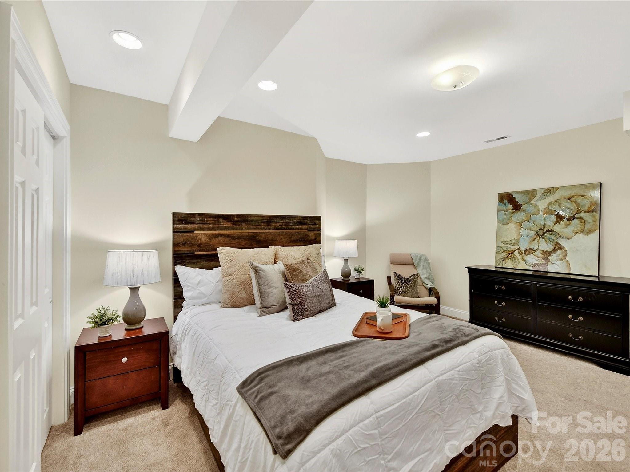 Regency at Palisades - Residential