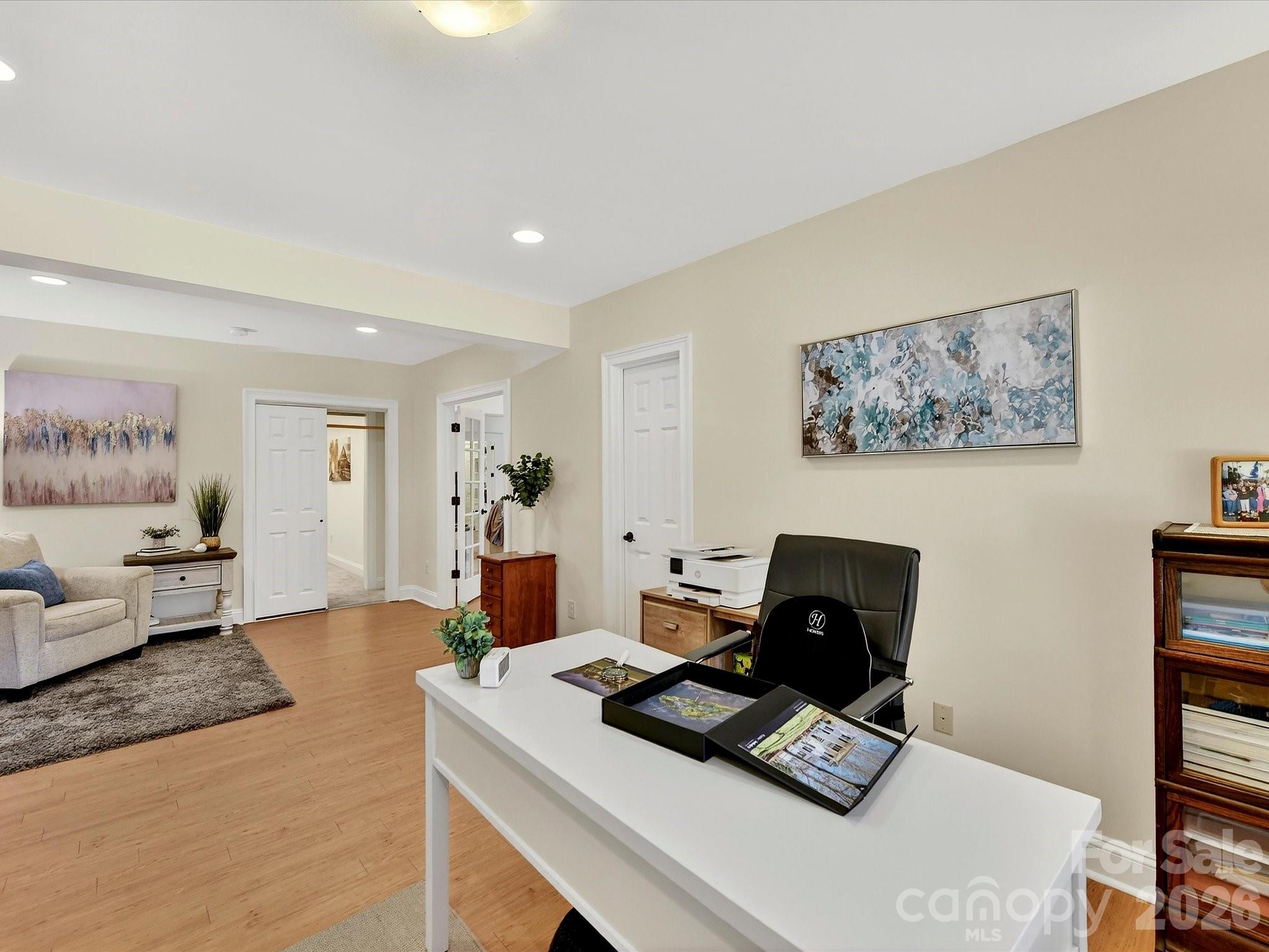 Regency at Palisades - Residential