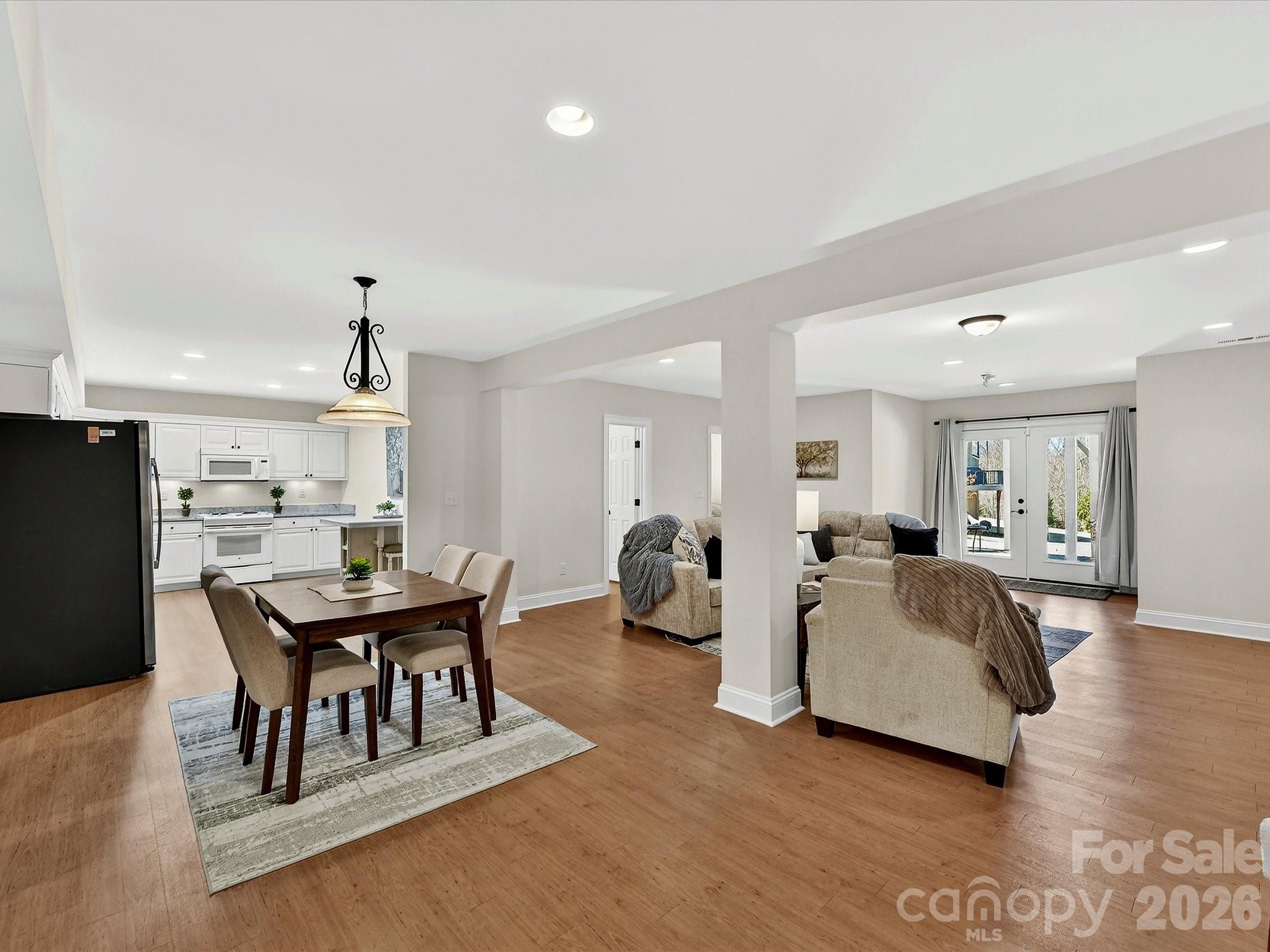 Regency at Palisades - Residential