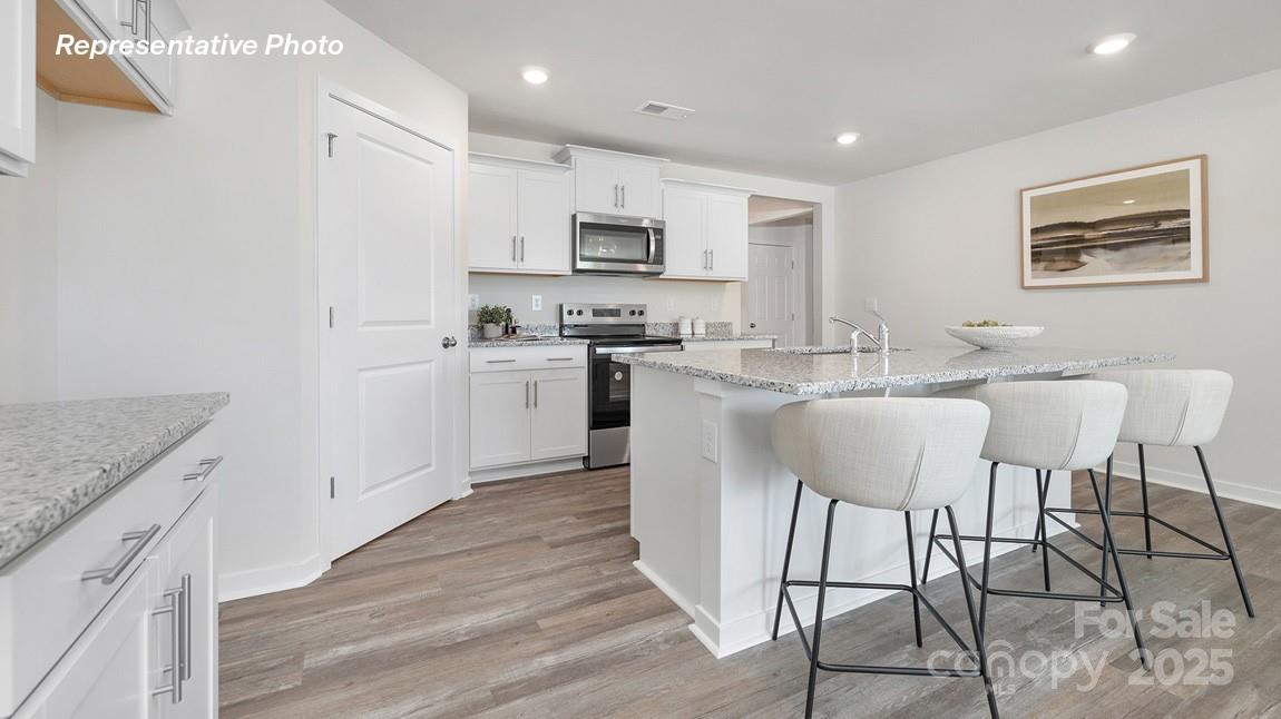 1053 Horizon Lane