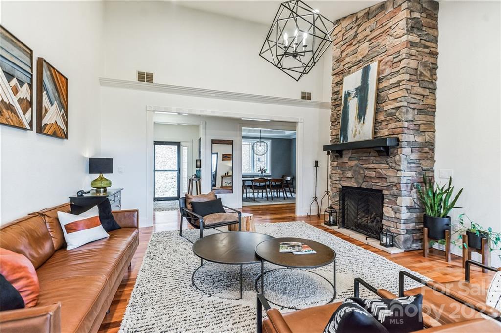 Gaston Mountain - Residential