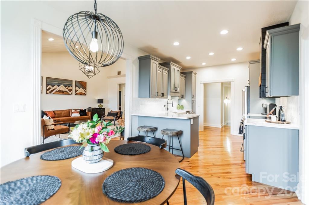 Gaston Mountain - Residential