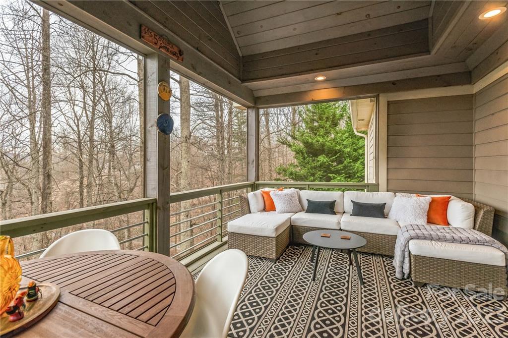 Gaston Mountain - Residential