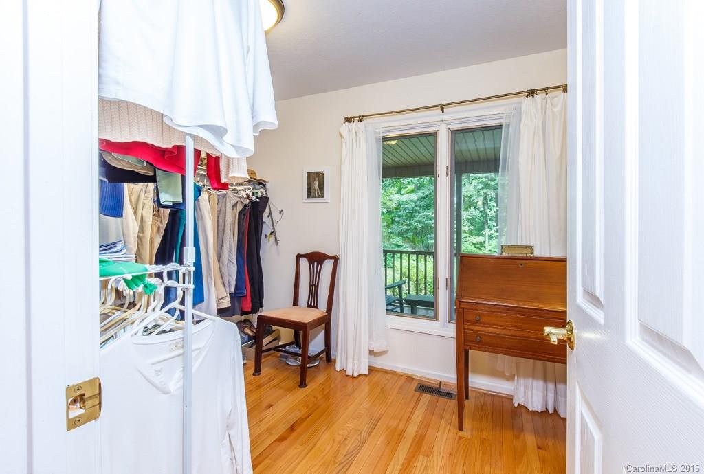 Connestee Falls - Residential