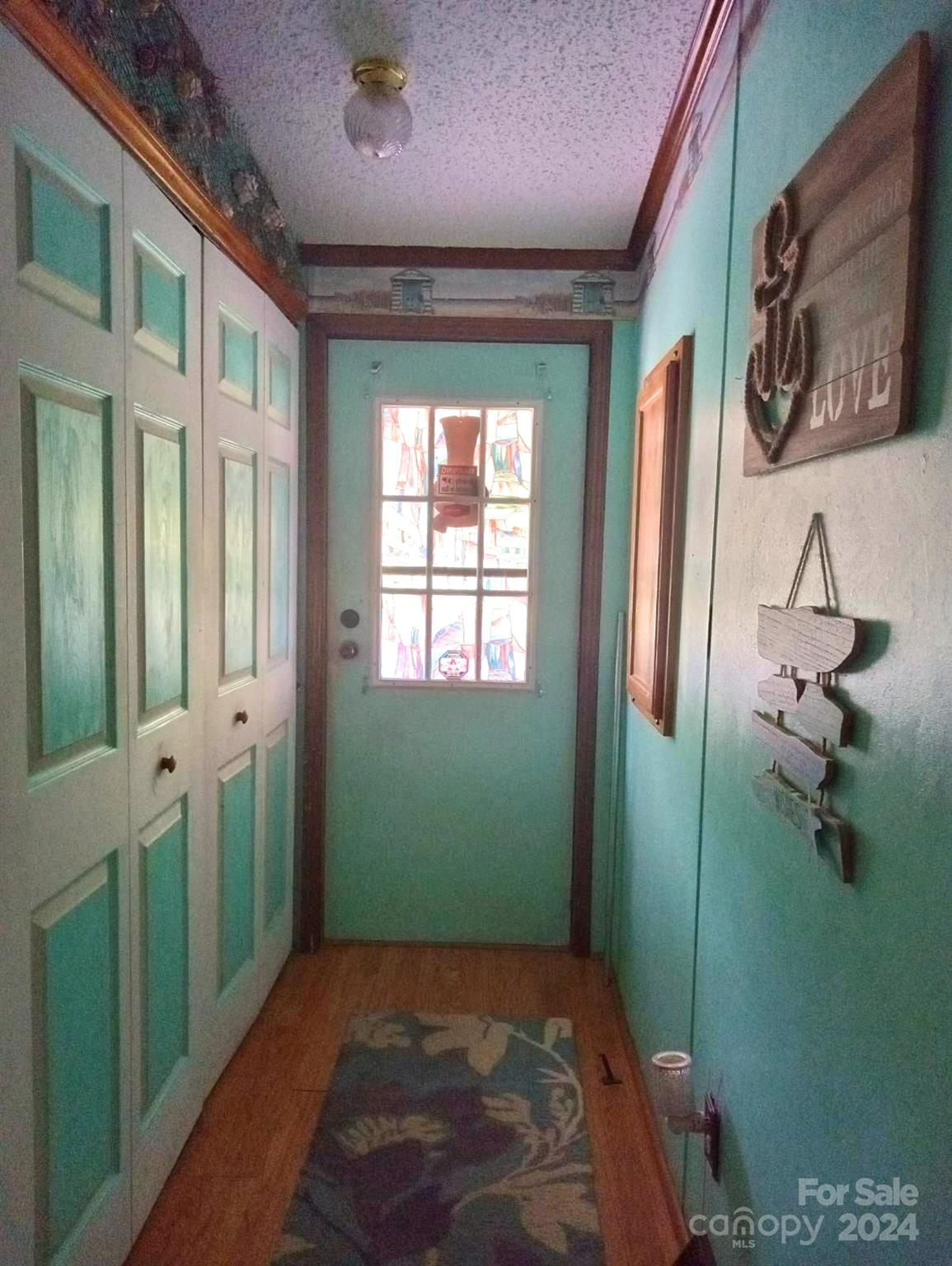 Lakeside - Residential