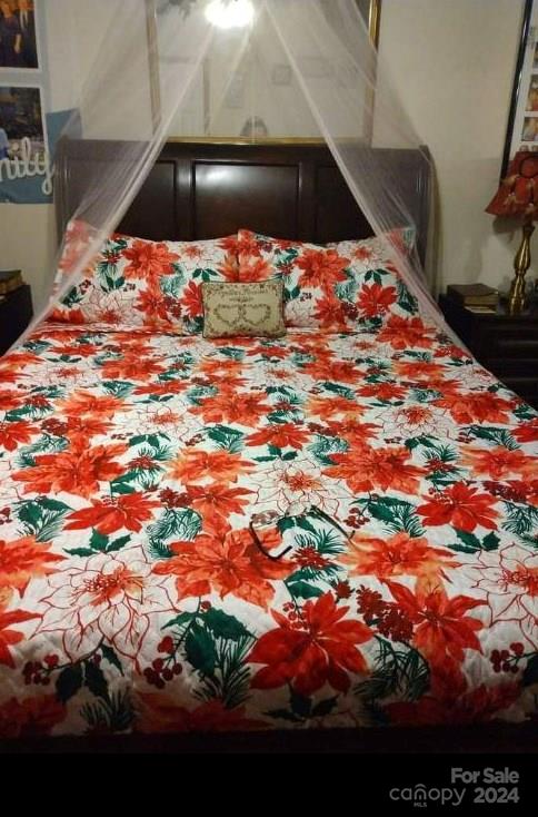 Lakeside - Residential