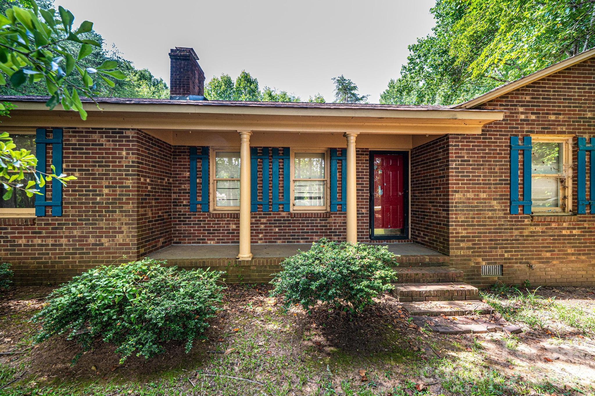 1113 Ponderosa Road