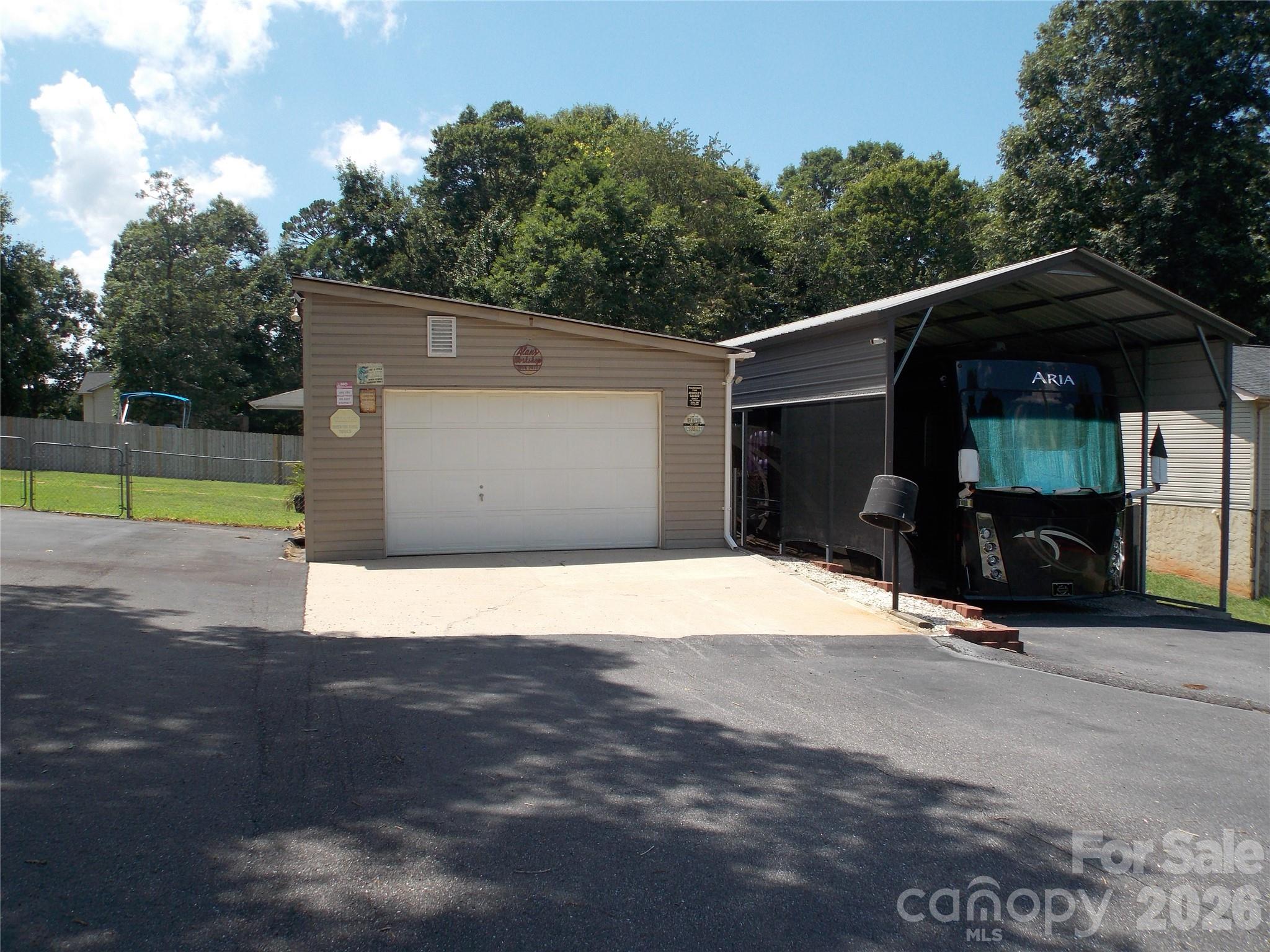 4249 Beach Road