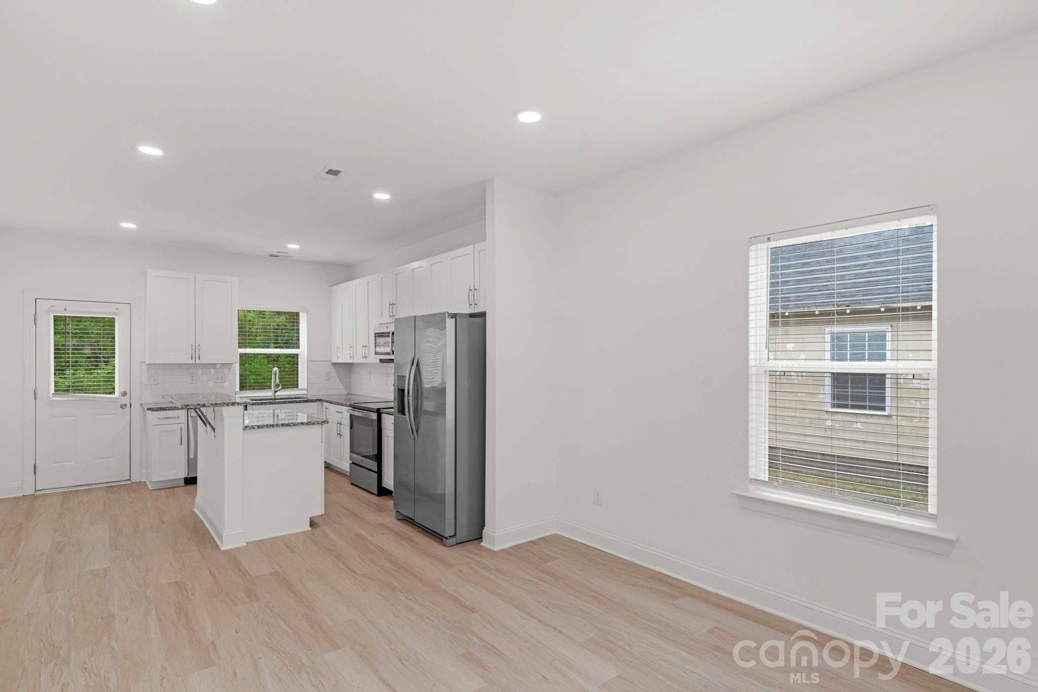 Sunset Park - Residential