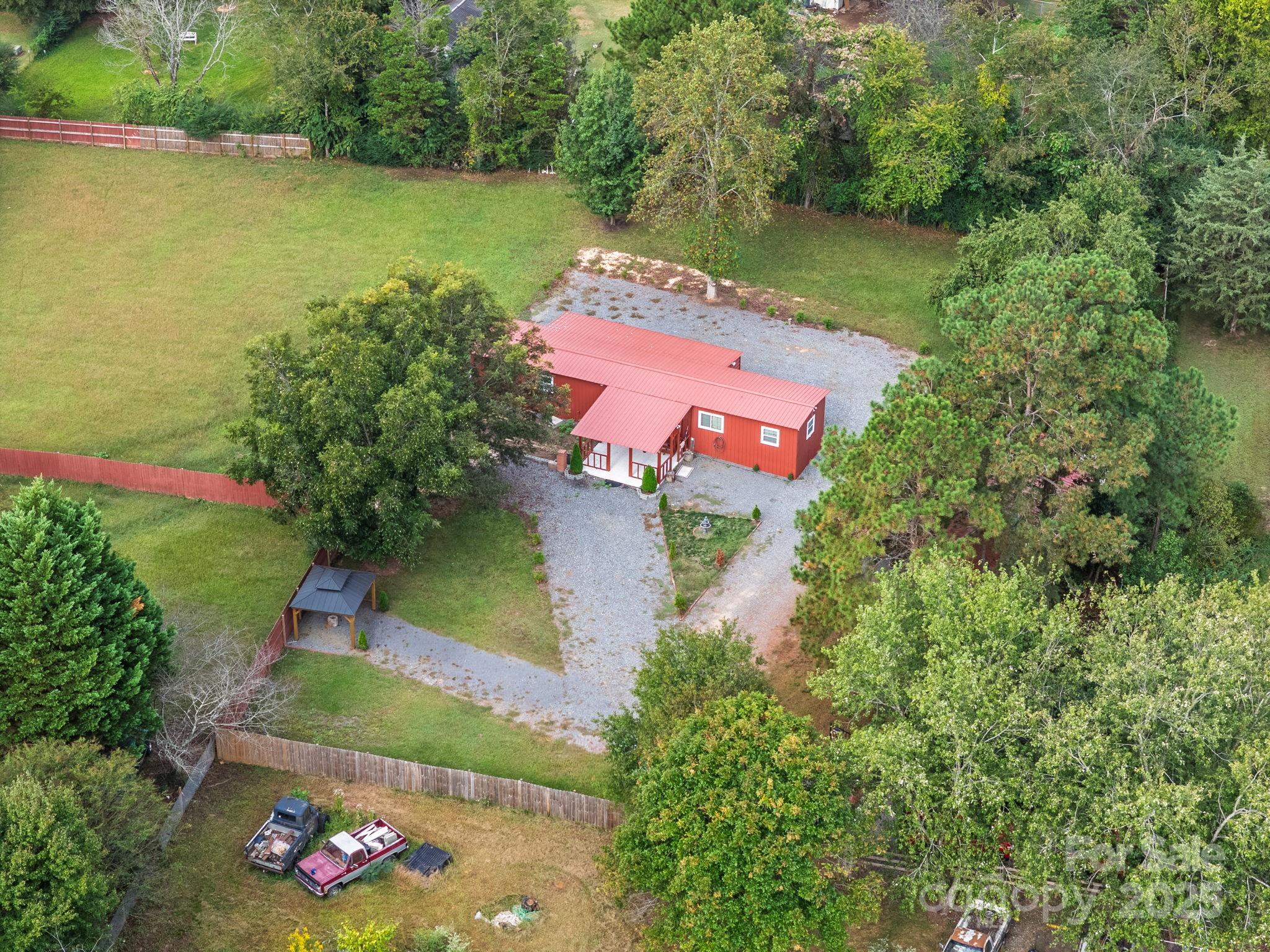 Bethesda Knoll - Residential