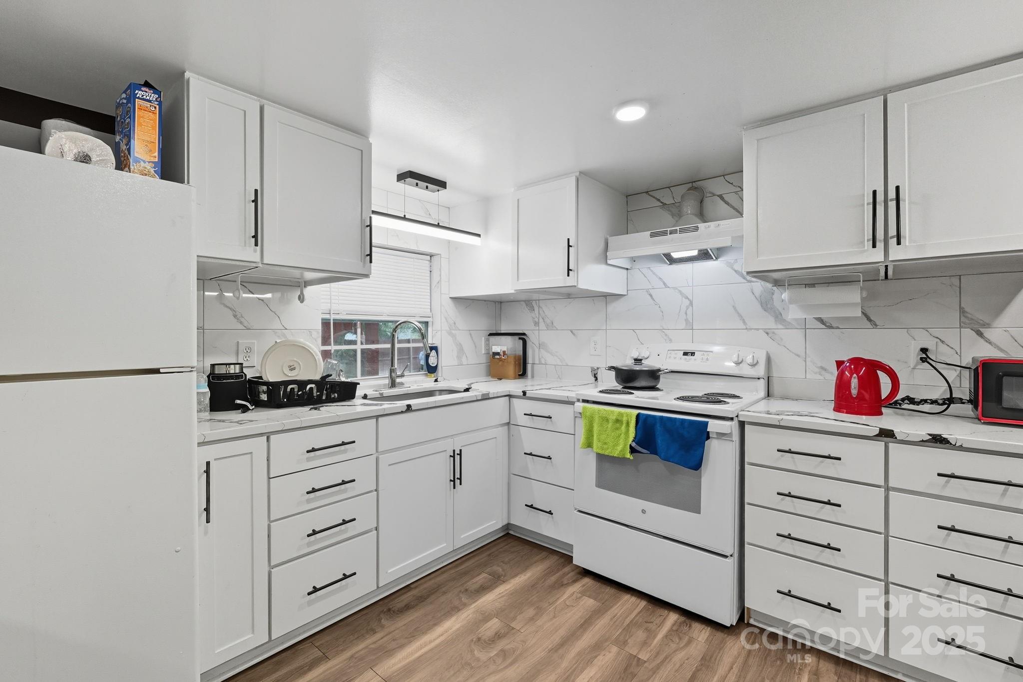 Bethesda Knoll - Residential