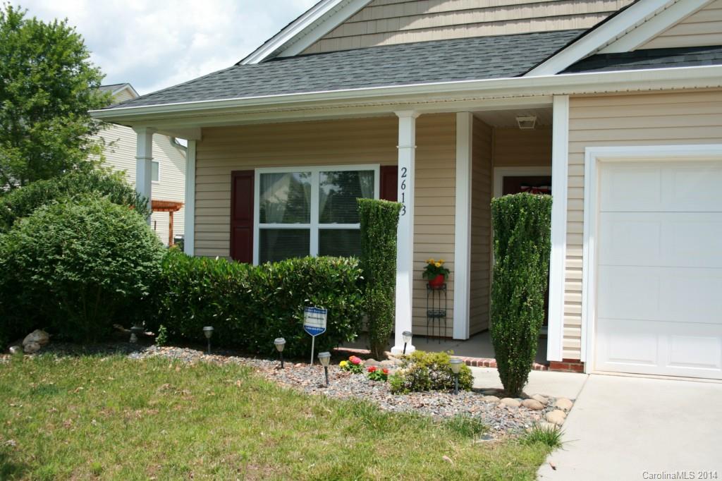 Sandy Pointe - Residential