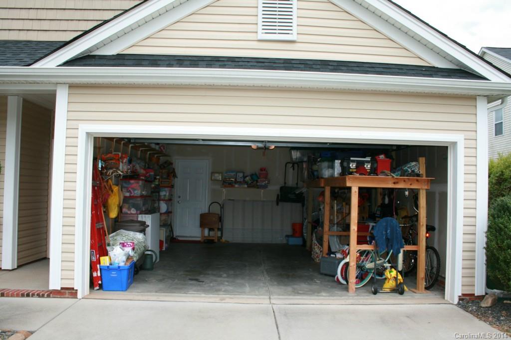 Sandy Pointe - Residential