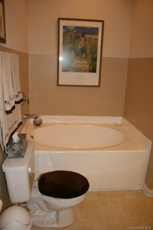 Sandy Pointe - Residential