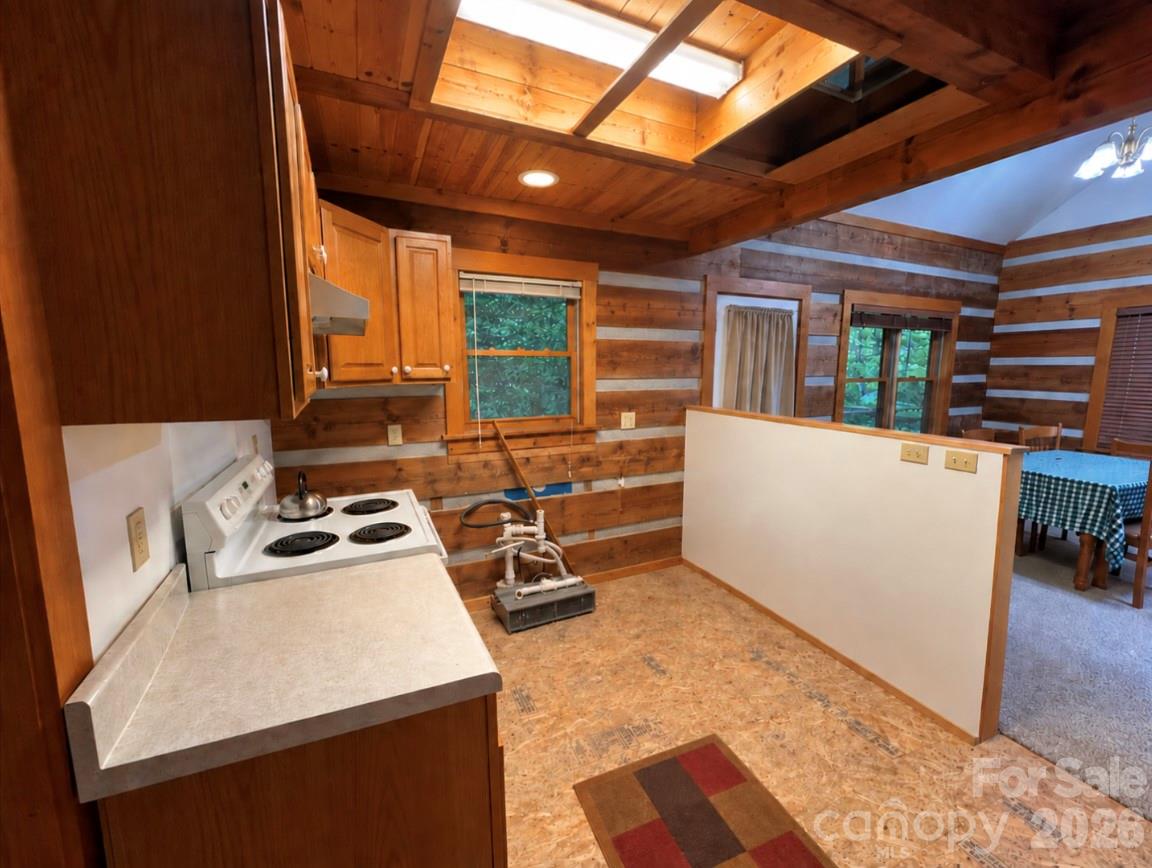 100 Creek Bend Road