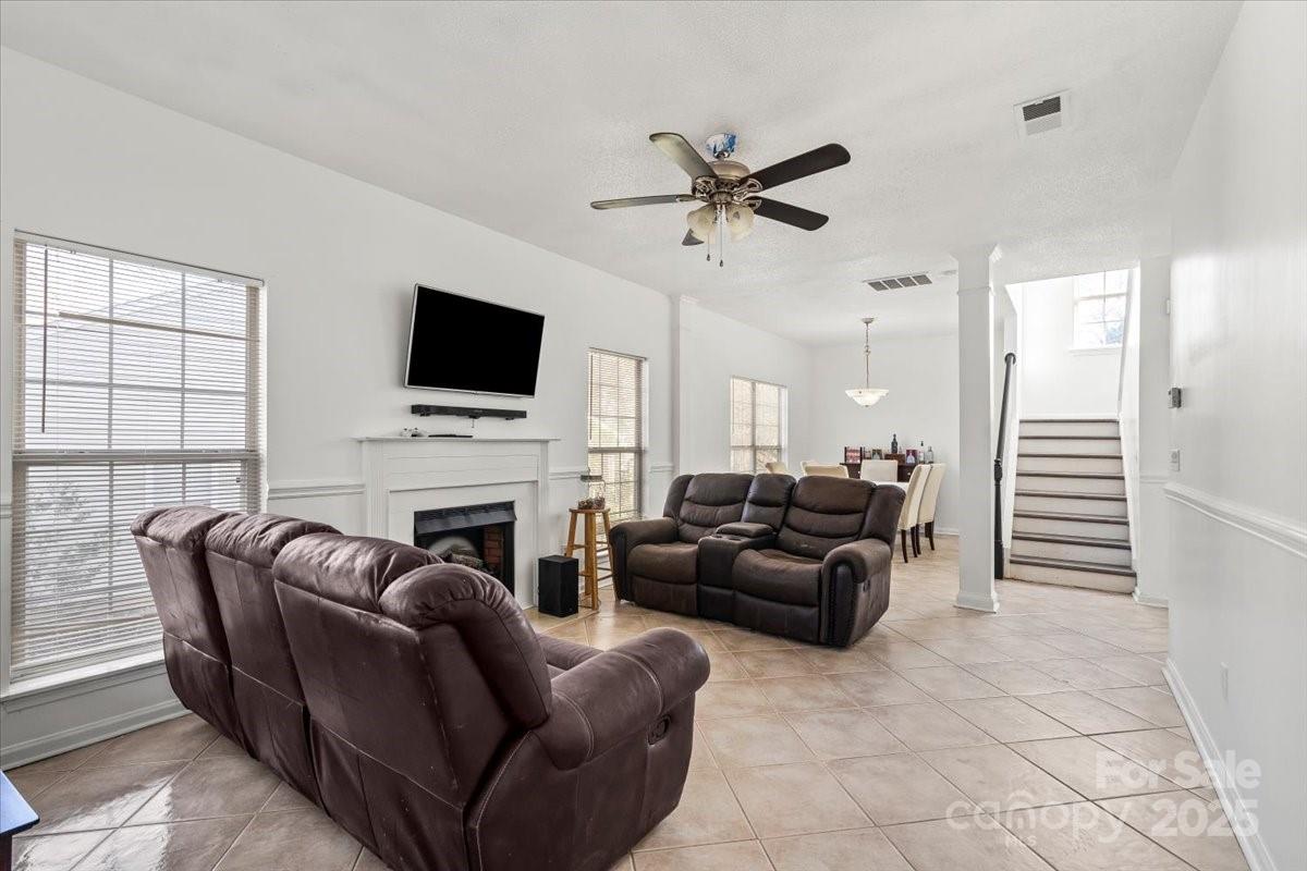 8927 Little Hampton Place