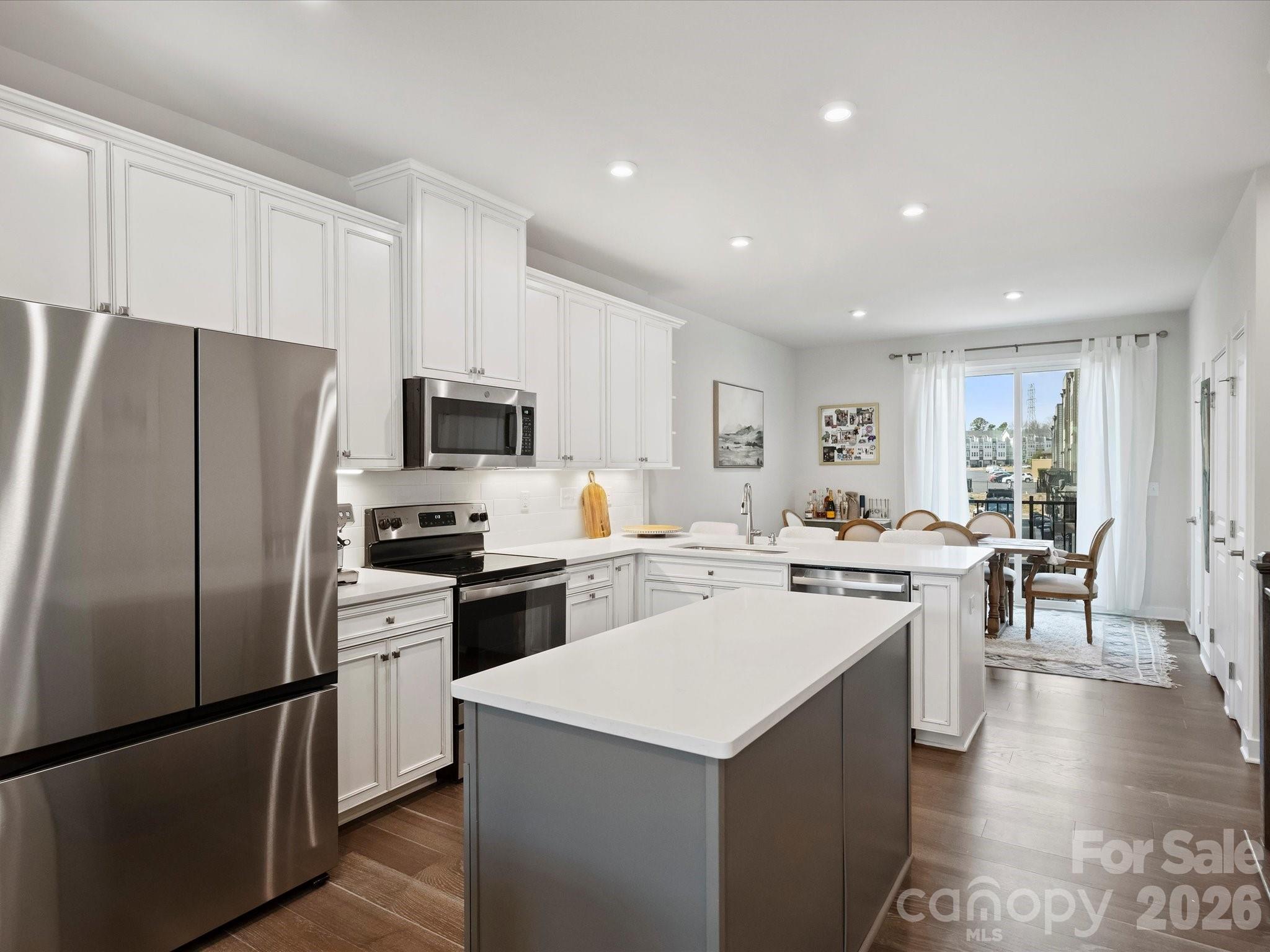 Southrail Station - Residential