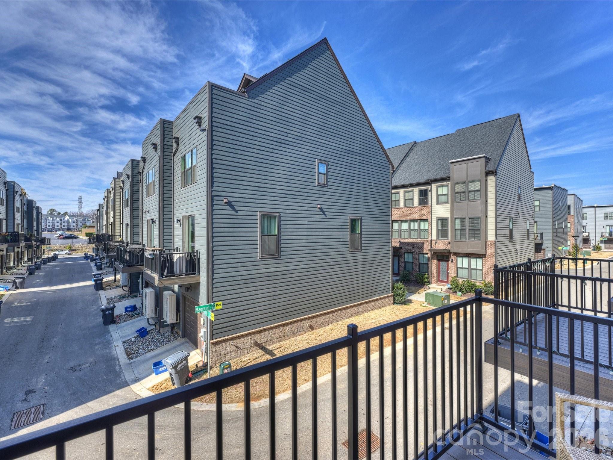 Southrail Station - Residential