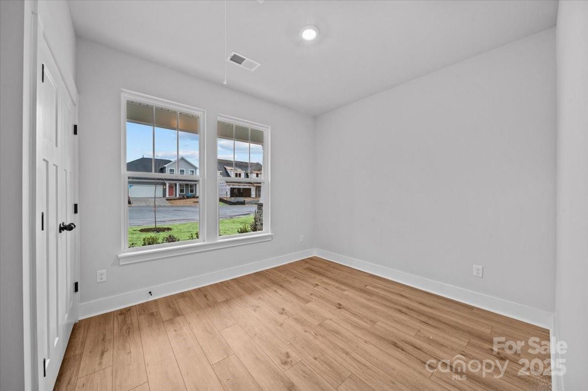 Walnut Ridge - Residential