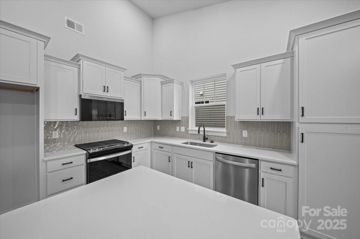 Walnut Ridge - Residential