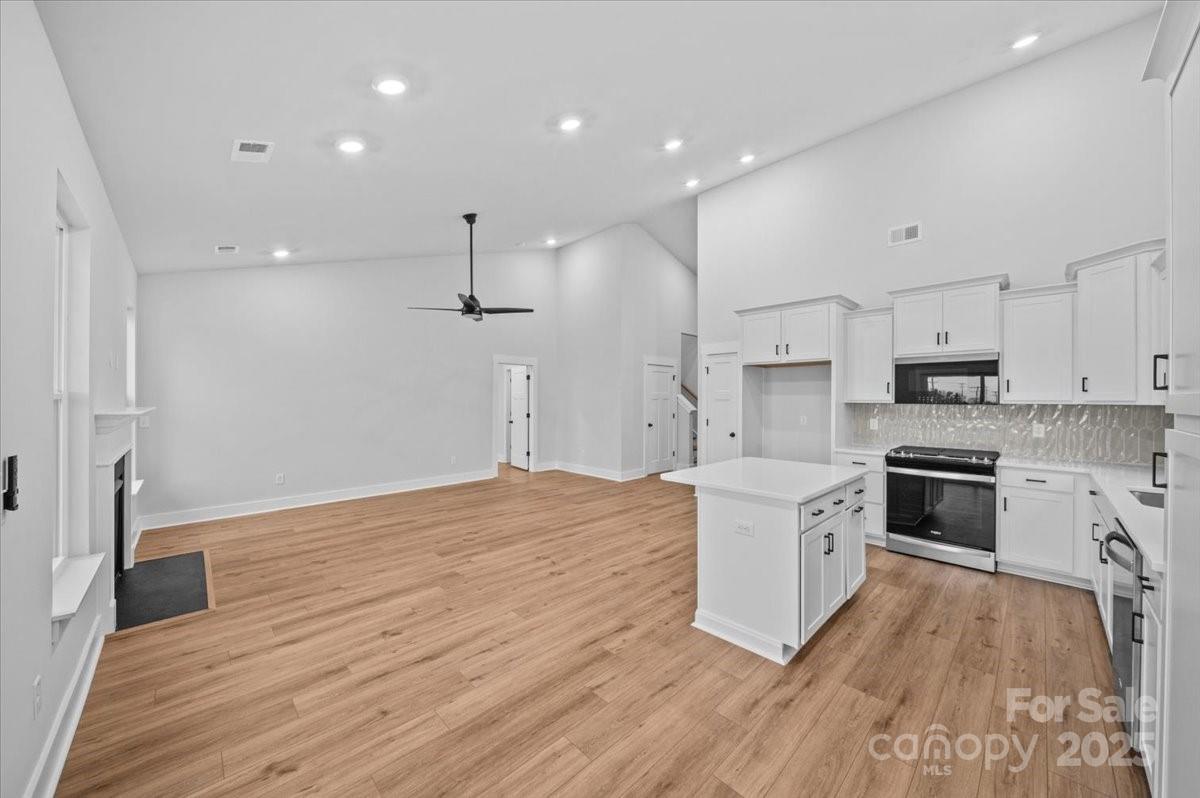 Walnut Ridge - Residential